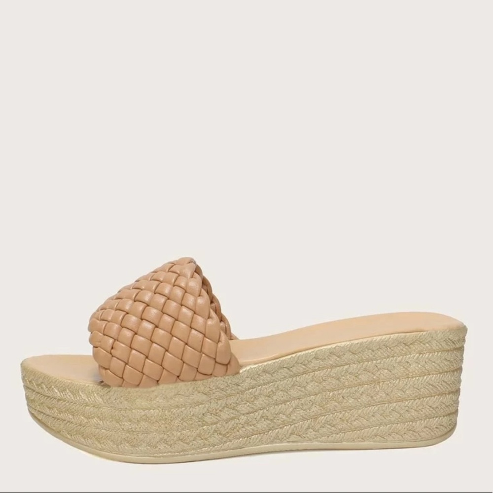 Braided strap wedge mule